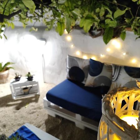 Casa Vacanze Con Giardino I Girasoli - Cin It 09006 - 9 C 2000 R4042- Сорсо Екстериор снимка