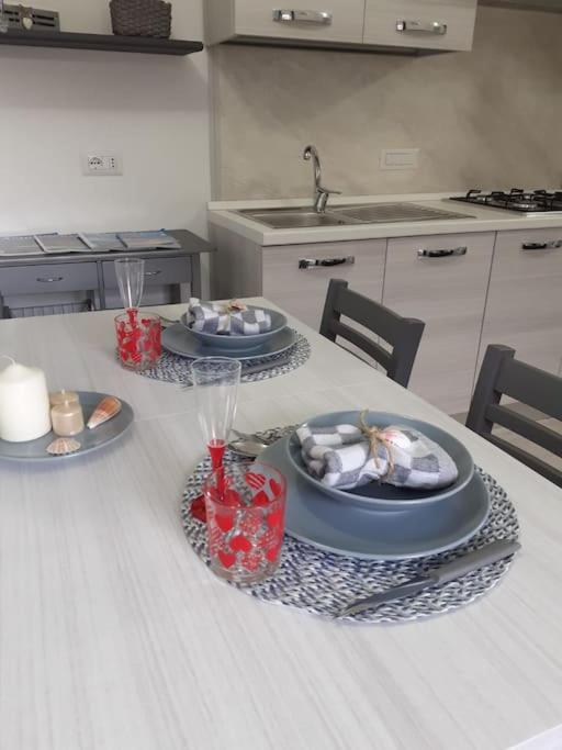 Casa Vacanze Con Giardino I Girasoli - Cin It 09006 - 9 C 2000 R4042- Сорсо Екстериор снимка