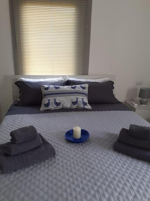 Casa Vacanze Con Giardino I Girasoli - Cin It 09006 - 9 C 2000 R4042- Сорсо Екстериор снимка