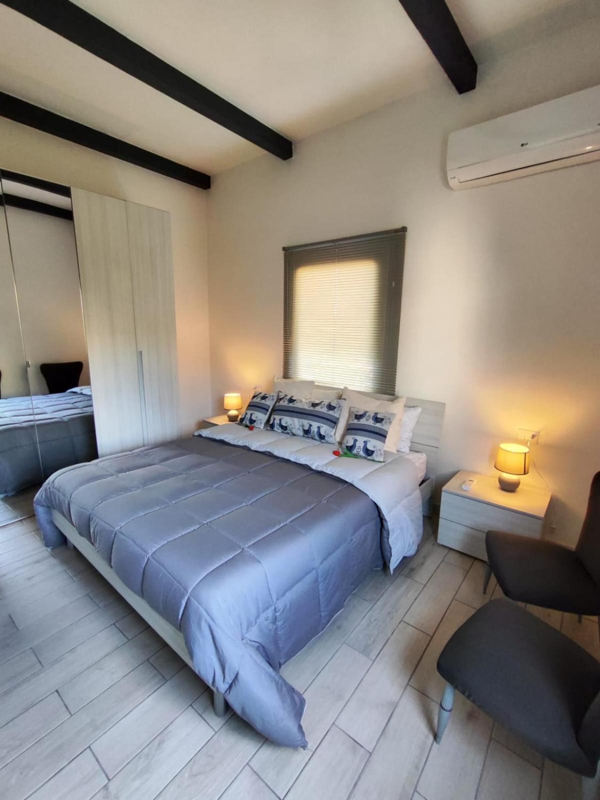 Casa Vacanze Con Giardino I Girasoli - Cin It 09006 - 9 C 2000 R4042- Сорсо Екстериор снимка