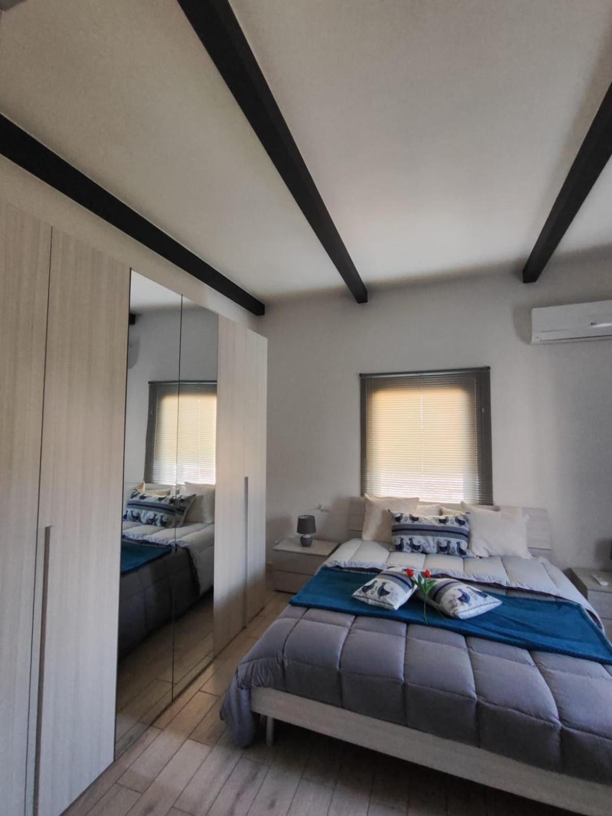Casa Vacanze Con Giardino I Girasoli - Cin It 09006 - 9 C 2000 R4042- Сорсо Екстериор снимка