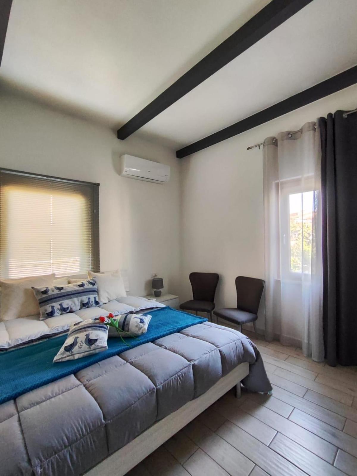 Casa Vacanze Con Giardino I Girasoli - Cin It 09006 - 9 C 2000 R4042- Сорсо Екстериор снимка